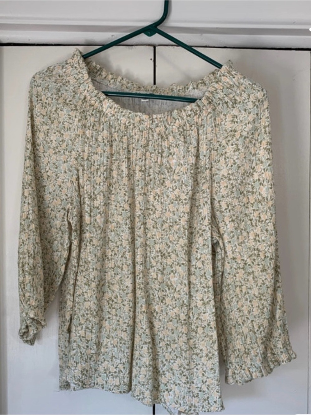 Wonderly Sage and Cream Floral Off-Shoulder Blouse